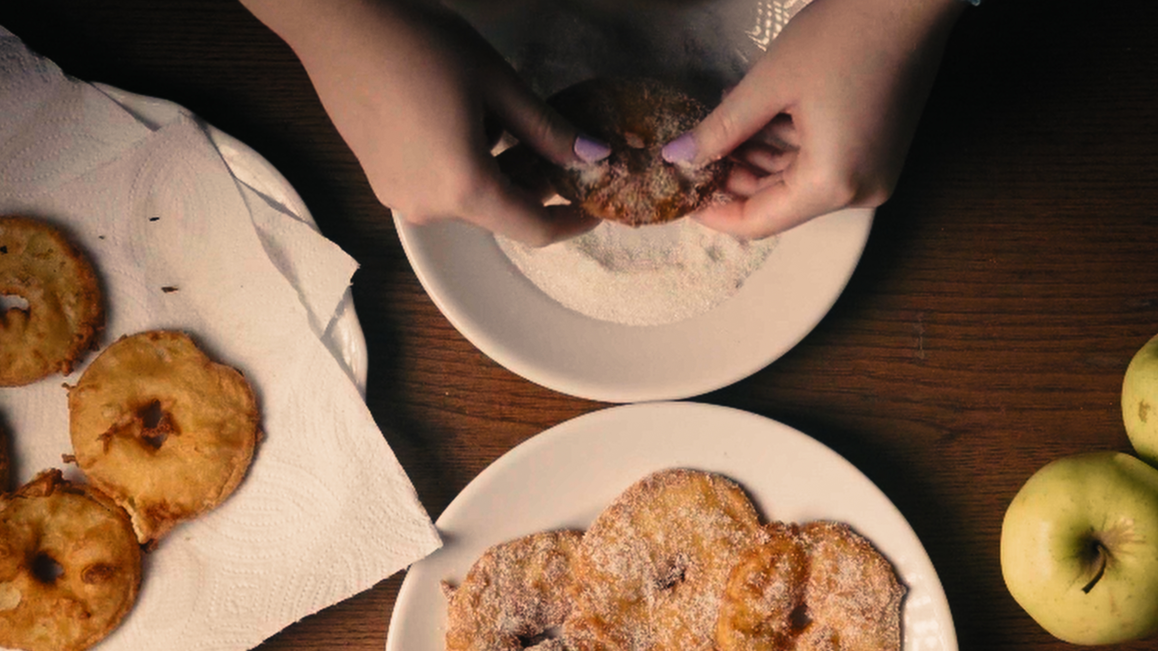 Le frittelle servite nel piatto